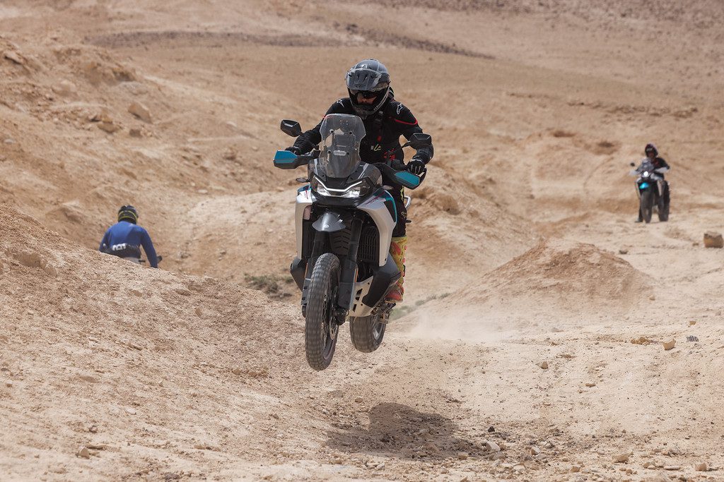 CF MOTO 800 MTX במבחן קצר