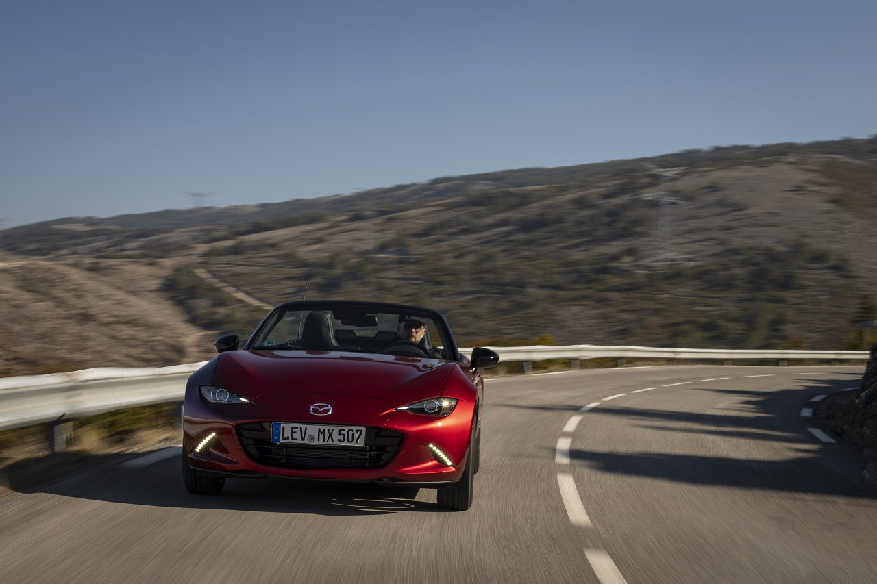 האם טויוטה תשליך את סובארו ותשתלט על מאזדה מיאטה?